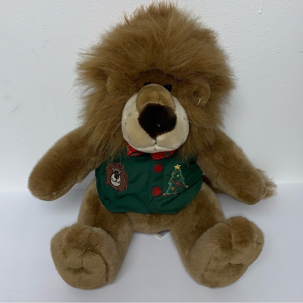 People Pals Leon the Lion Plush Christmas Vest Bowtie Tree